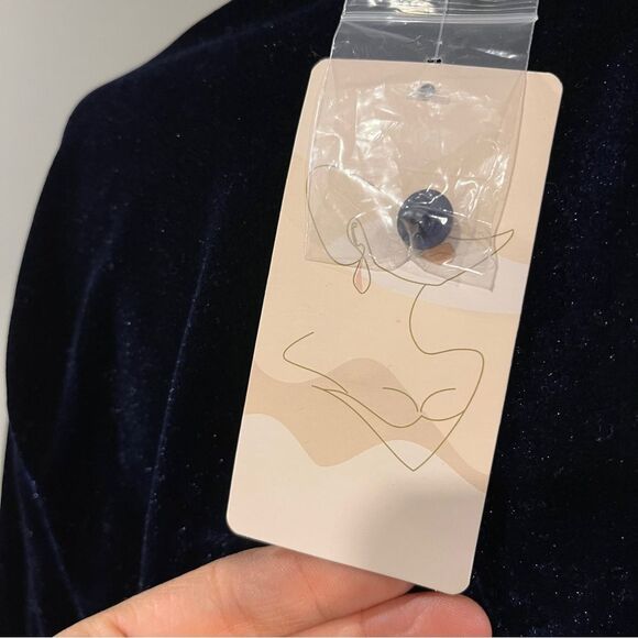 Elegant Navy Velvet long sleeve long pants Jumpsuit size large - Picture 10 of 15